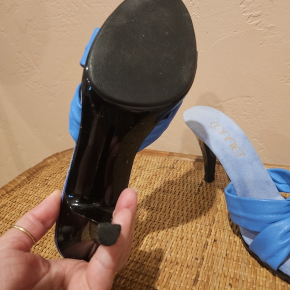 Vintage 1980s Connie Leather Heels - Picture 12 of 12